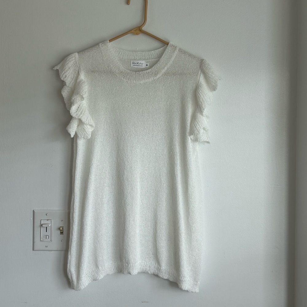 White Ruffle Sleeveless Sweater Cottagecore Fairycore Medium Boho Preppy Casual - Picture 2 of 6